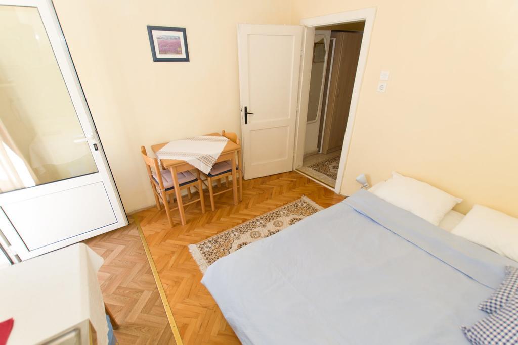 Studios Jakov Makarska Exterior foto